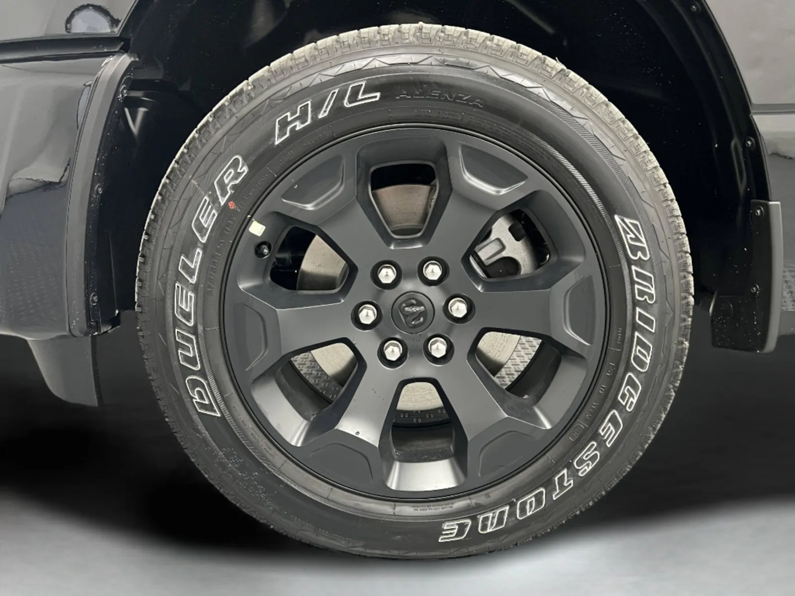 Ram 1500 photo 10