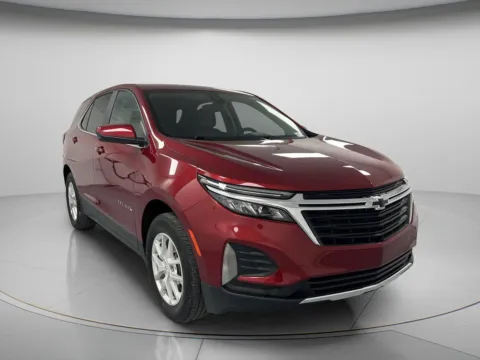 Photos of 2023 Chevrolet Equinox LT for sale in Chillicothe, MO at MAG CDJR