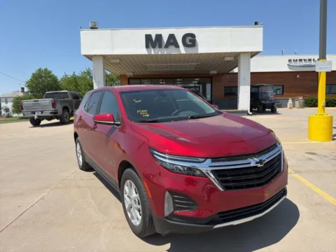 Red 2023 Chevrolet Equinox LT for sale in Chillicothe, MO