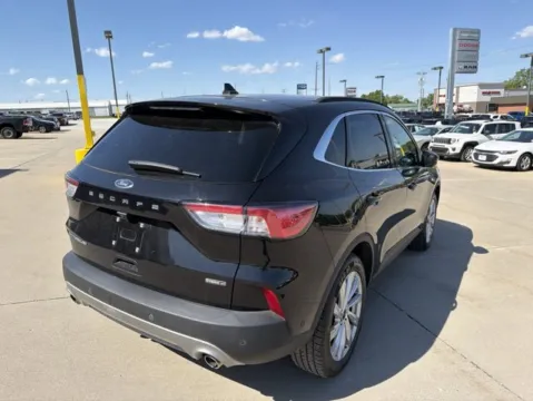More photos of 2021 Ford Escape Titanium Hybrid at MAG CDJR, MO