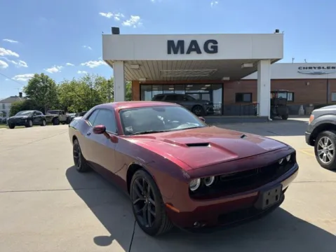 Red 2022 Dodge Challenger SXT for sale in Chillicothe, MO