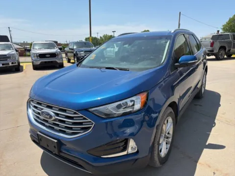Photos of 2020 Ford Edge SEL for sale in Chillicothe, MO at MAG CDJR