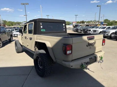 More photos of 2021 Jeep Gladiator Willys at MAG CDJR, MO
