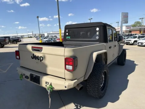 More photos of 2021 Jeep Gladiator Willys at MAG CDJR, MO