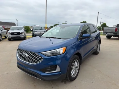 Photos of 2024 Ford Edge SEL for sale in Chillicothe, MO at MAG CDJR