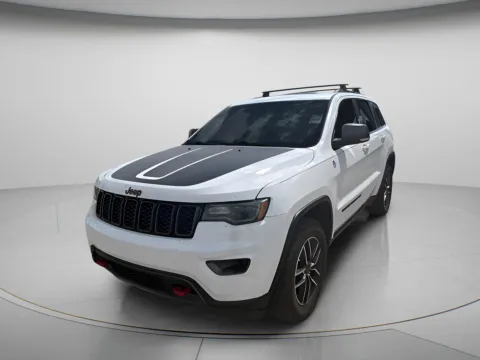 Photos of 2020 Jeep Grand Cherokee Trailhawk for sale in Chillicothe, MO at MAG CDJR
