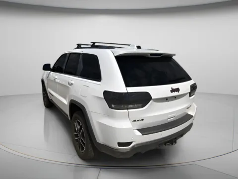 More photos of 2020 Jeep Grand Cherokee Trailhawk at MAG CDJR, MO