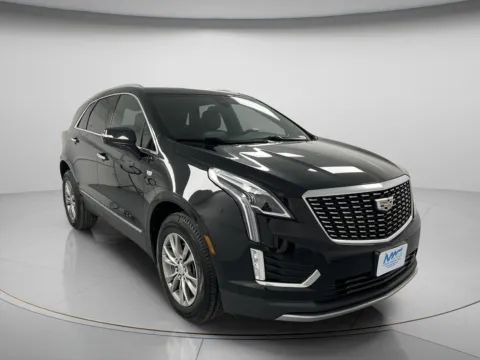 Photos of 2022 Cadillac XT5 AWD Premium Luxury for sale in Chillicothe, MO at MAG CDJR