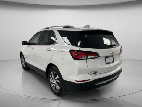 More photos of 2024 Chevrolet Equinox Premier at MAG CDJR, MO