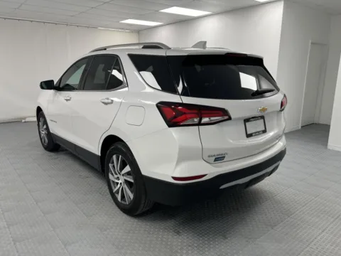 More photos of 2024 Chevrolet Equinox Premier at MAG CDJR, MO