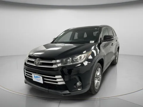 Another view of 2019 Toyota Highlander Limited Platinum for sale in Chillicothe, MO at MAG CDJR