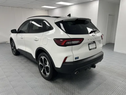 More photos of 2025 Ford Escape ST-Line Select at MAG CDJR, MO