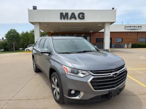 Gray 2020 Chevrolet Traverse LT Leather for sale in Chillicothe, MO