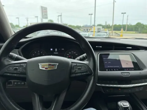 Another view of 2019 Cadillac XT4 FWD Premium Luxury for sale in Chillicothe, MO at MAG CDJR