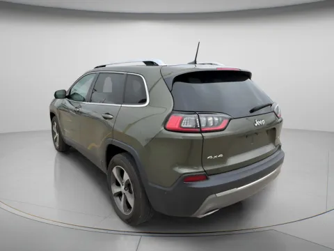 More photos of 2021 Jeep Cherokee Limited at MAG CDJR, MO