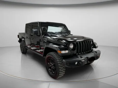 Black 2022 Jeep Gladiator Willys Sport for sale in Chillicothe, MO