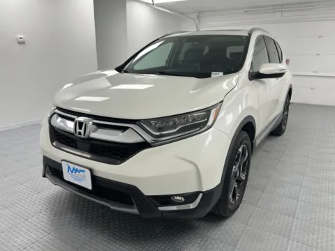 Another view of 2017 Honda CR-V Touring for sale in Chillicothe, MO at MAG CDJR