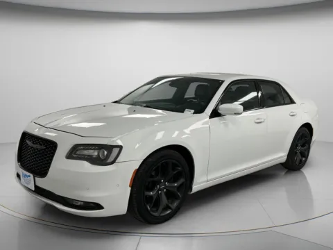 Another view of 2021 Chrysler 300 S for sale in Chillicothe, MO at MAG CDJR