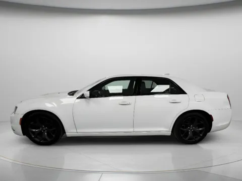 More photos of 2021 Chrysler 300 S at MAG CDJR, MO