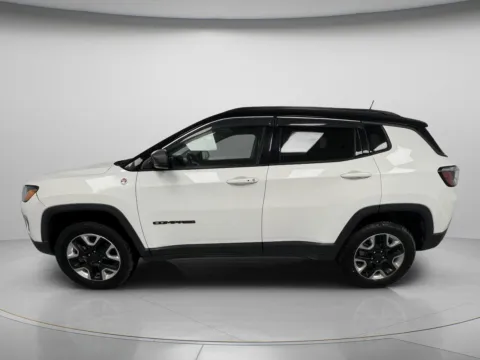 More photos of 2018 Jeep Compass Trailhawk at MAG CDJR, MO