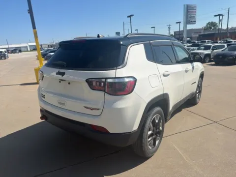 More photos of 2018 Jeep Compass Trailhawk at MAG CDJR, MO
