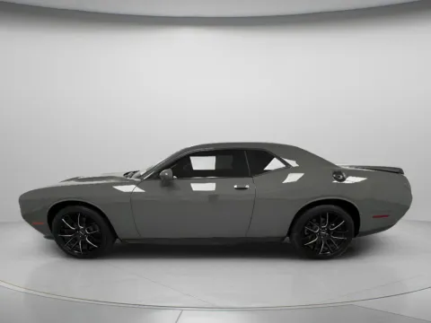 More photos of 2017 Dodge Challenger SXT Plus at MAG CDJR, MO