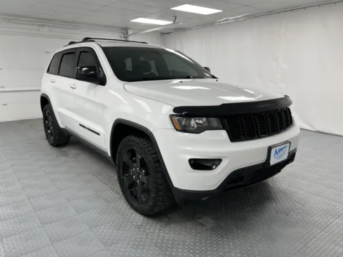 White 2019 Jeep Grand Cherokee Upland for sale in Chillicothe, MO