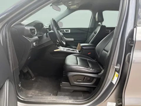 Another view of 2022 Ford Explorer XLT for sale in Chillicothe, MO at MAG CDJR