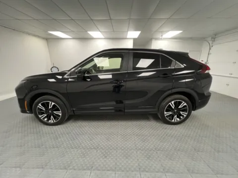 More photos of 2024 Mitsubishi Eclipse Cross SE at MAG CDJR, MO