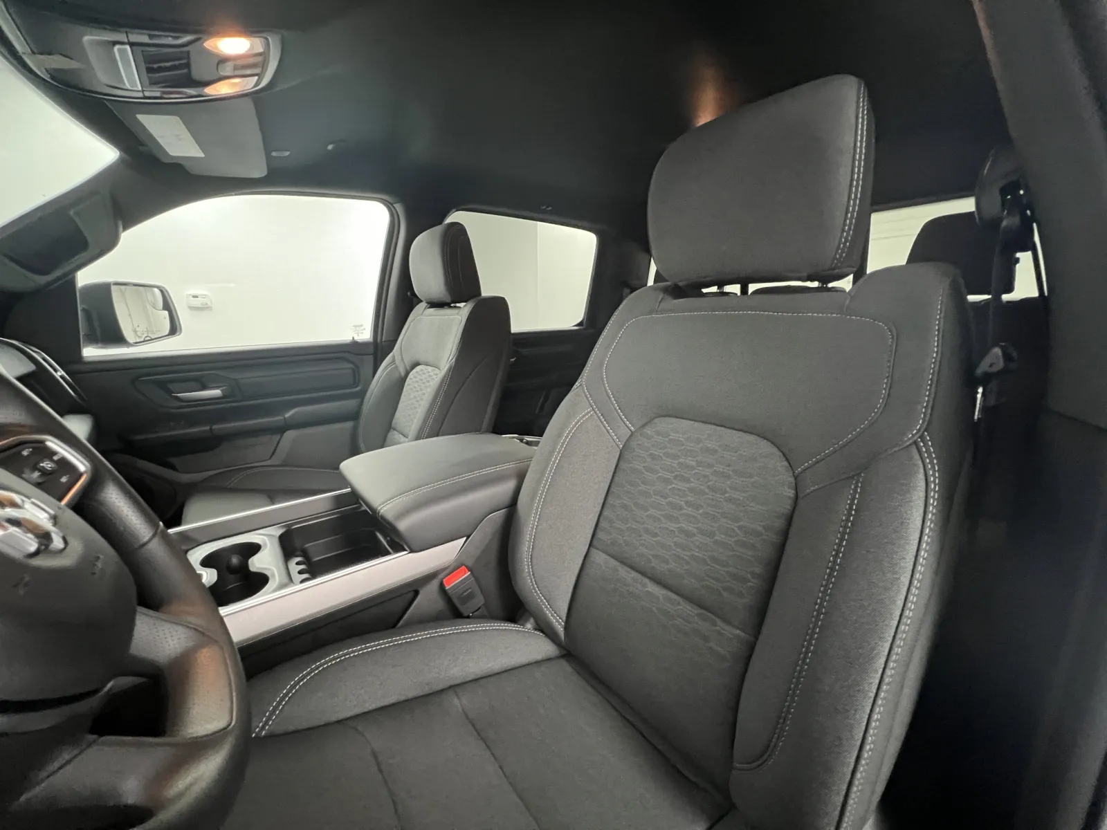Ram 1500 photo 16