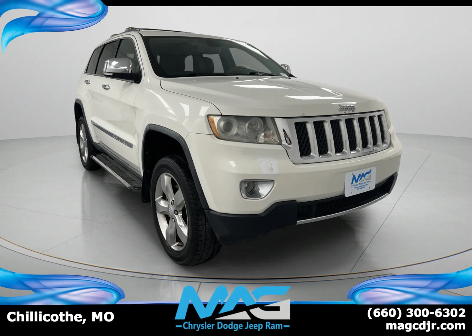 White 2011 Jeep Grand Cherokee Overland for sale in Chillicothe, MO