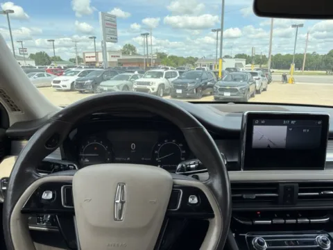 More photos of 2021 Lincoln Corsair Standard at MAG CDJR, MO