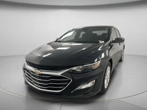 More photos of 2023 Chevrolet Malibu LT at MAG CDJR, MO