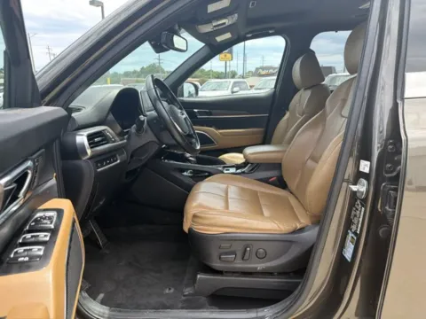 Another view of 2022 Kia Telluride SX for sale in Chillicothe, MO at MAG CDJR