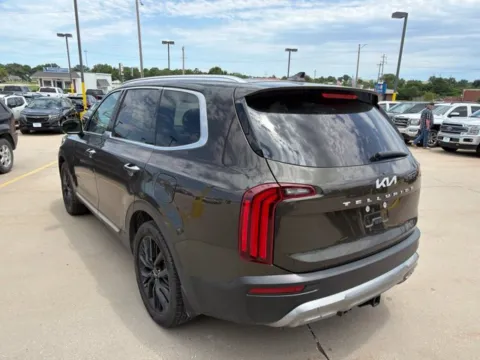 More photos of 2022 Kia Telluride SX at MAG CDJR, MO