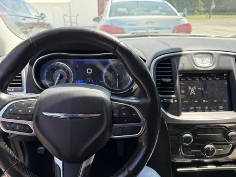 More photos of 2021 Chrysler 300 Touring L at MAG CDJR, MO