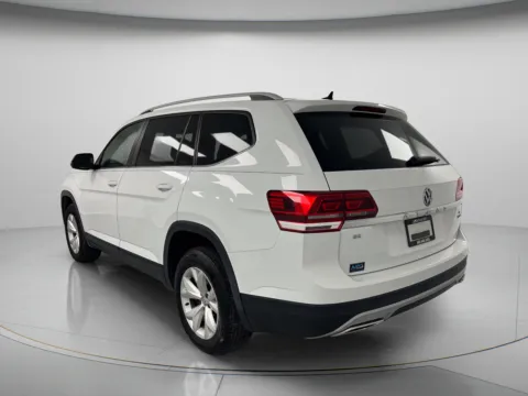 More photos of 2018 Volkswagen Atlas 3.6L V6 SE at MAG CDJR, MO
