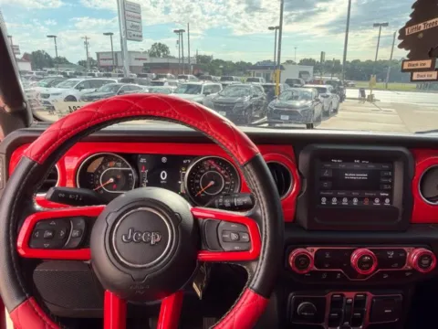 More photos of 2019 Jeep Wrangler Unlimited Sahara at MAG CDJR, MO