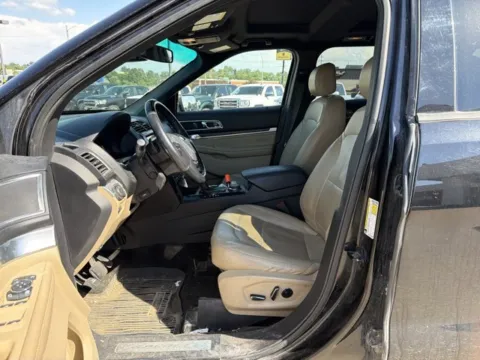 Another view of 2017 Ford Explorer Limited for sale in Chillicothe, MO at MAG CDJR