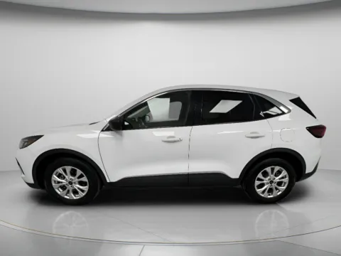 More photos of 2023 Ford Escape Active at MAG CDJR, MO