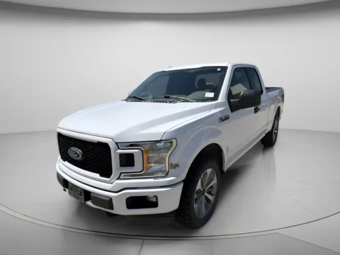 Photos of 2018 Ford F-150 XLT for sale in Chillicothe, MO at MAG CDJR