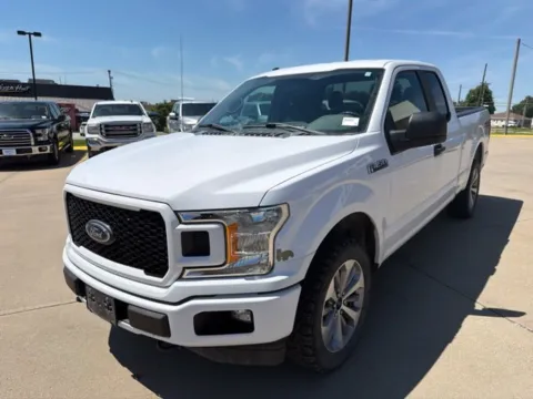 Photos of 2018 Ford F-150 XLT for sale in Chillicothe, MO at MAG CDJR