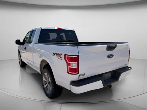 More photos of 2018 Ford F-150 XLT at MAG CDJR, MO
