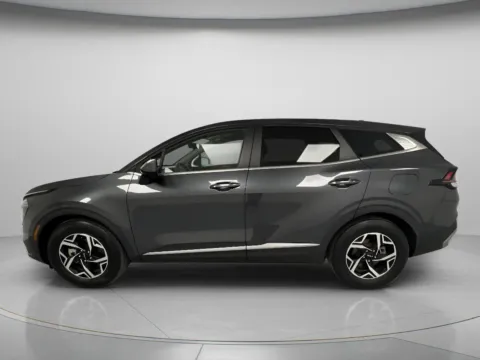 More photos of 2024 Kia Sportage LX at MAG CDJR, MO