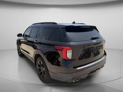 More photos of 2020 Ford Explorer ST at MAG CDJR, MO