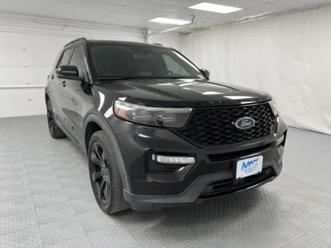 Black 2020 Ford Explorer ST for sale in Chillicothe, MO