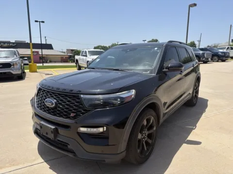 Photos of 2020 Ford Explorer ST for sale in Chillicothe, MO at MAG CDJR