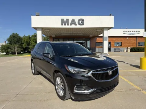 Black 2020 Buick Enclave Premium for sale in Chillicothe, MO