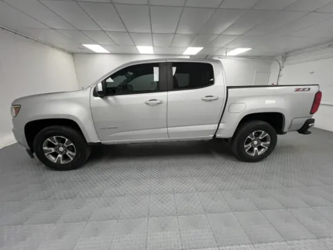 More photos of 2020 Chevrolet Colorado 2WD Z71 at MAG CDJR, MO