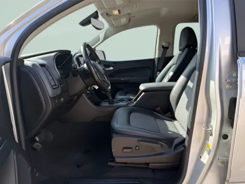 Another view of 2020 Chevrolet Colorado 2WD Z71 for sale in Chillicothe, MO at MAG CDJR